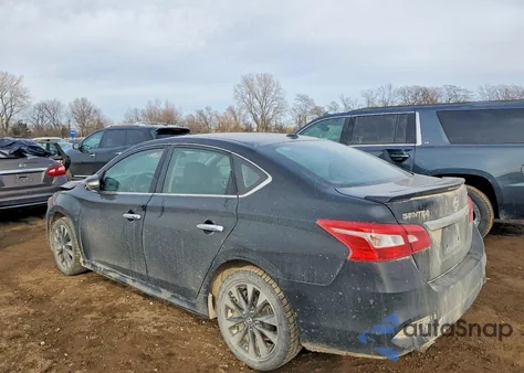 2018 Nissan Sentra S z USA, uszkodzony, nr VIN 3N1AB7AP3JY229401